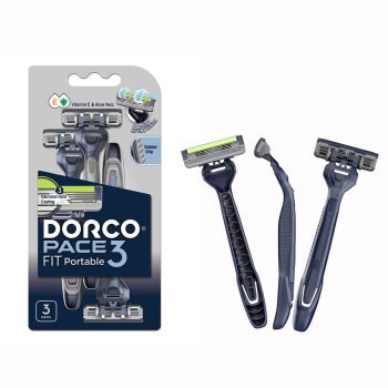 Dorco Pace 3 Fit Men’s Disposable Razor with triple stainless steel blades, pivoting head, and lubricating strip